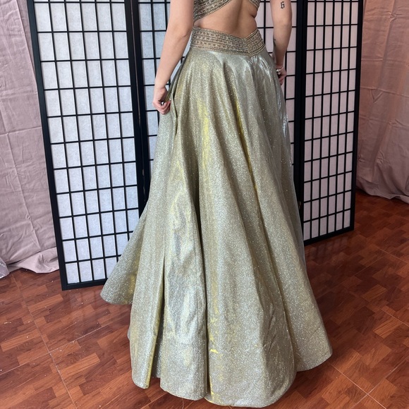 Tarik Ediz Luxury Beaded metallic Gown Gold size 6 NEW - Picture 6 of 15